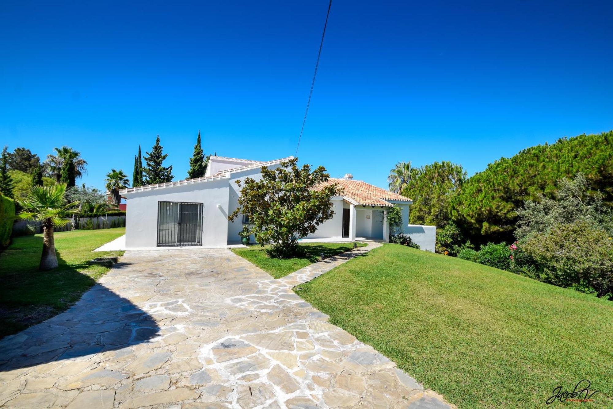 Great Villa Near Beach And มาร์เบยา ภายนอก รูปภาพ