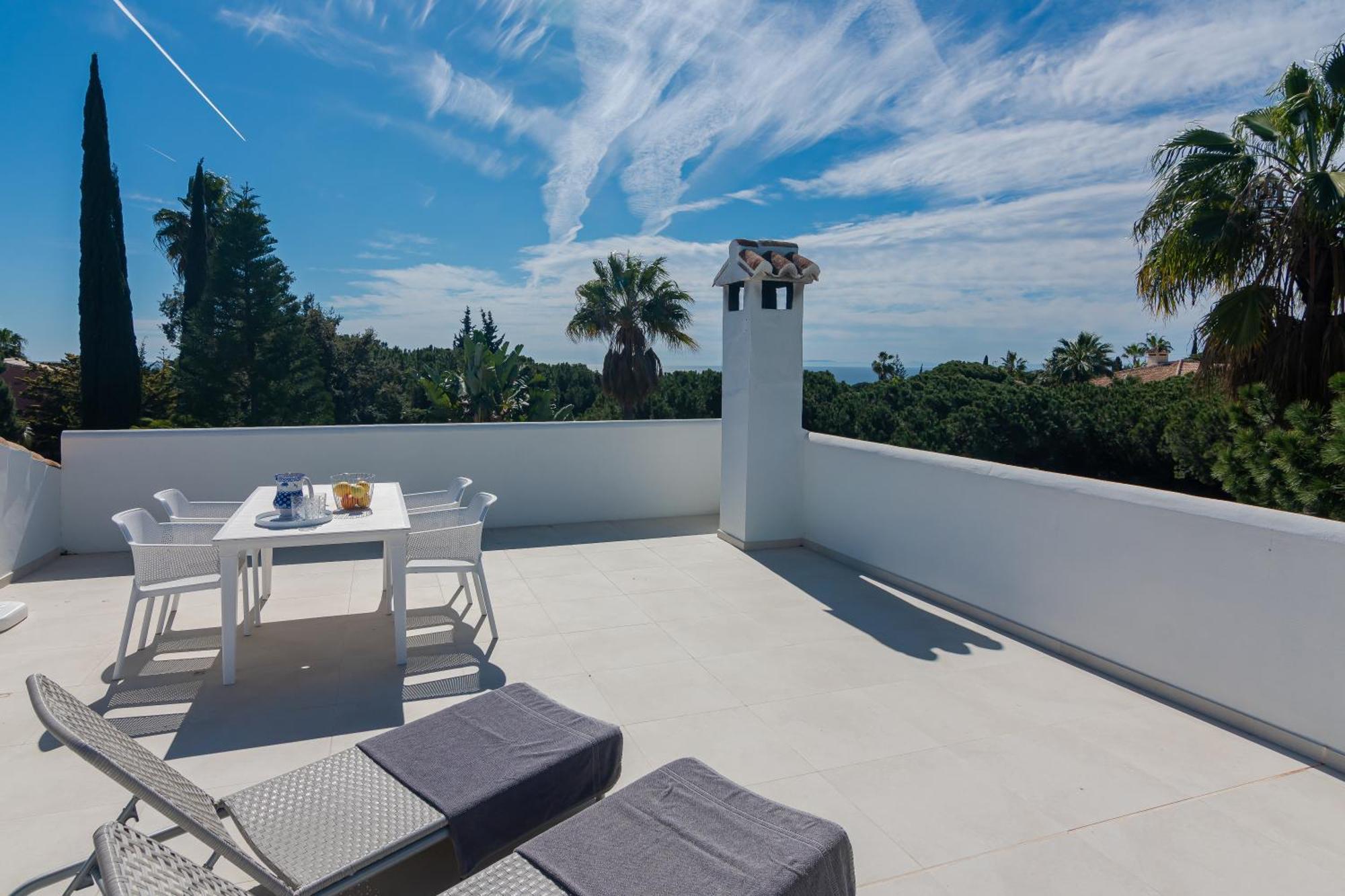 Great Villa Near Beach And มาร์เบยา ภายนอก รูปภาพ